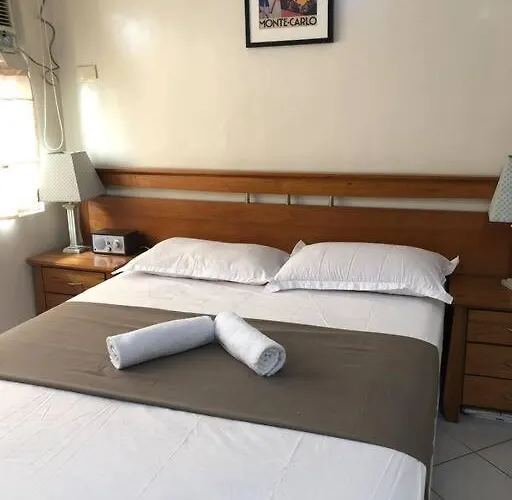 3br 70sqm Free Internet, Penthouse Unit In Ermita, Near Us Embassy