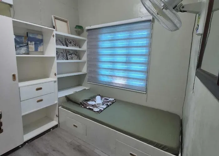 3br 70sqm Free Internet, Penthouse Unit In Ermita, Near Us Embassy *